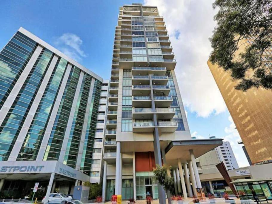 In The City Perth 1B1B Pool And Nice View Экстерьер фото